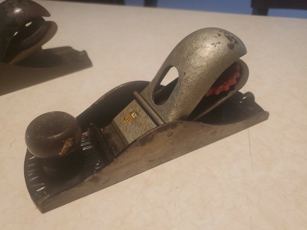 2 VINTAGE Stanley Planes No. 110
