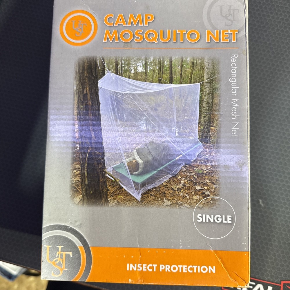 UST Camp Mosquito Met - Rectangle Mesh Net - New