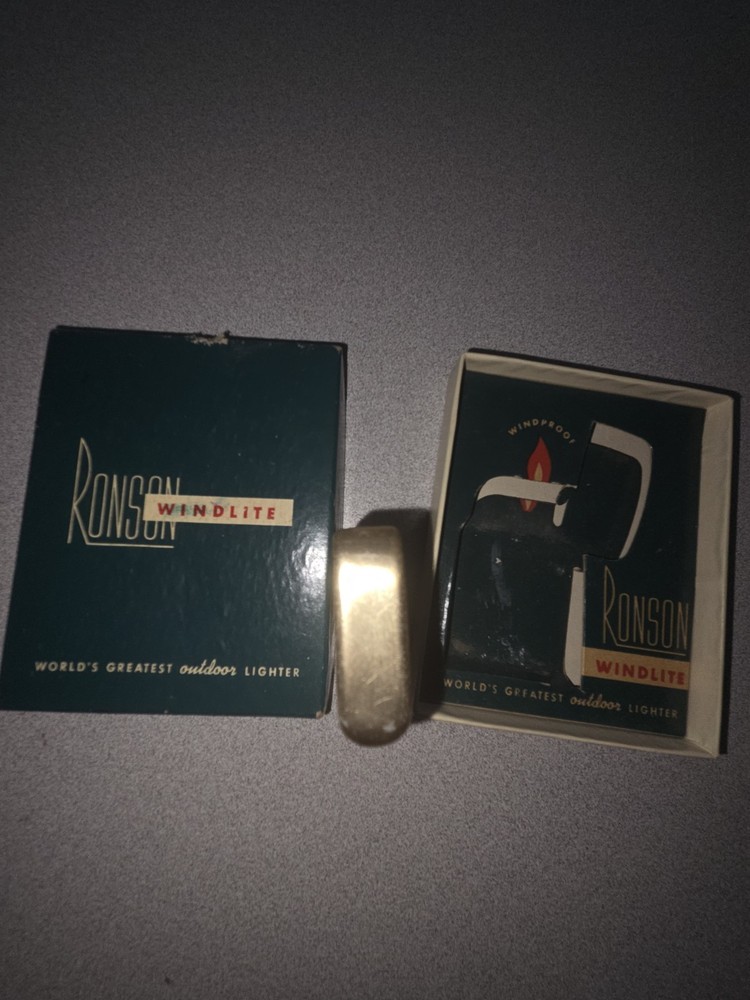 Vintage Ronson Windlite Box, Bowers Lighter