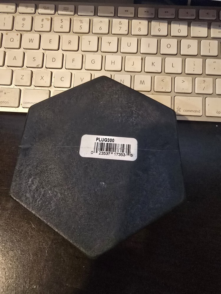 Brand New Banjo Poly Plug #300