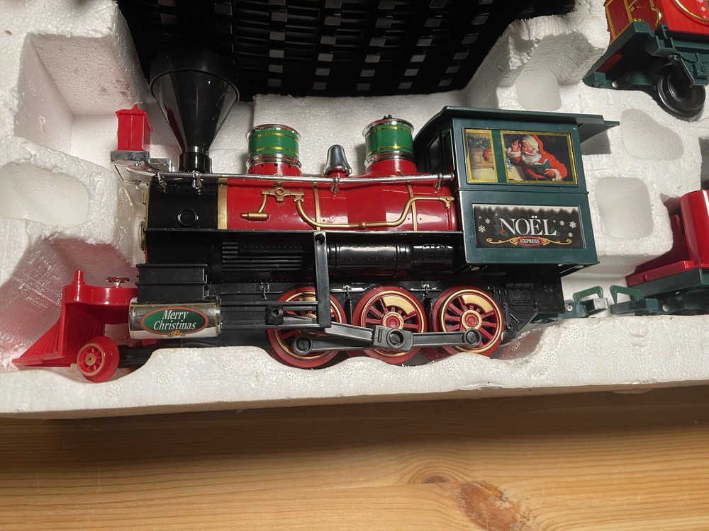 Train Set Holiday Express Vintage Train Set