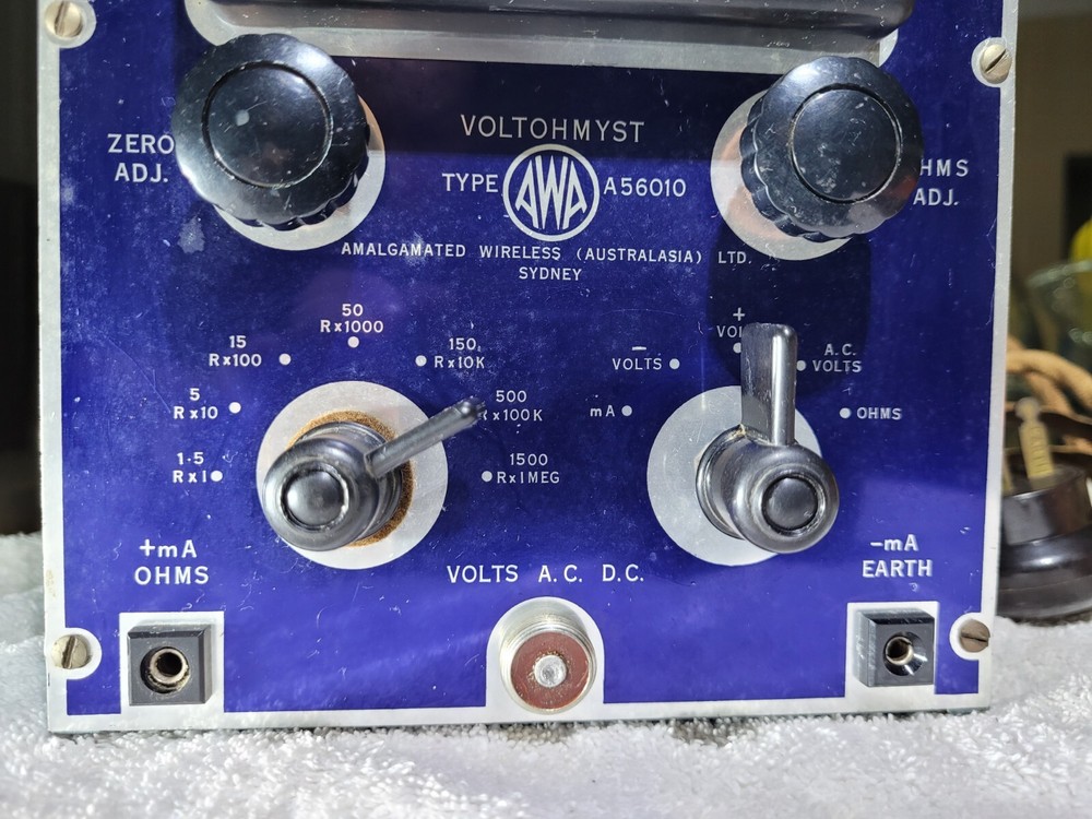 AWA Voltohmyst Type A56010