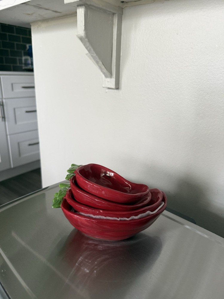 Chili Pepper Nesting Measuring Cups Set of 4