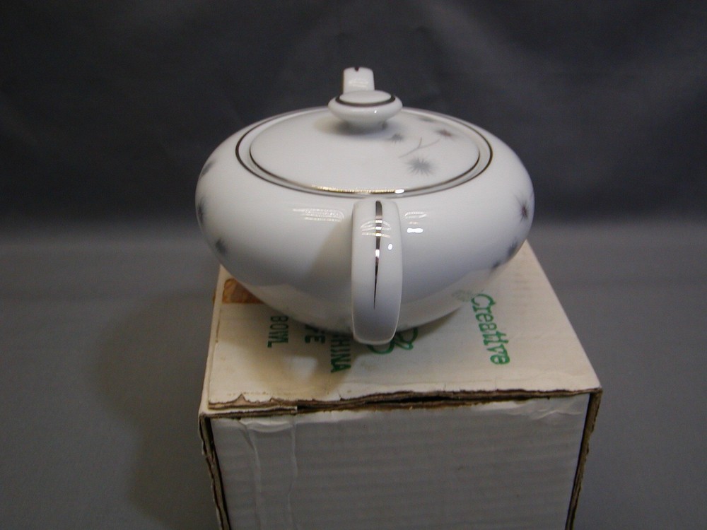NEW CREATIVE FINE CHINA PLATINUM STARBURST SUGAR BOWL