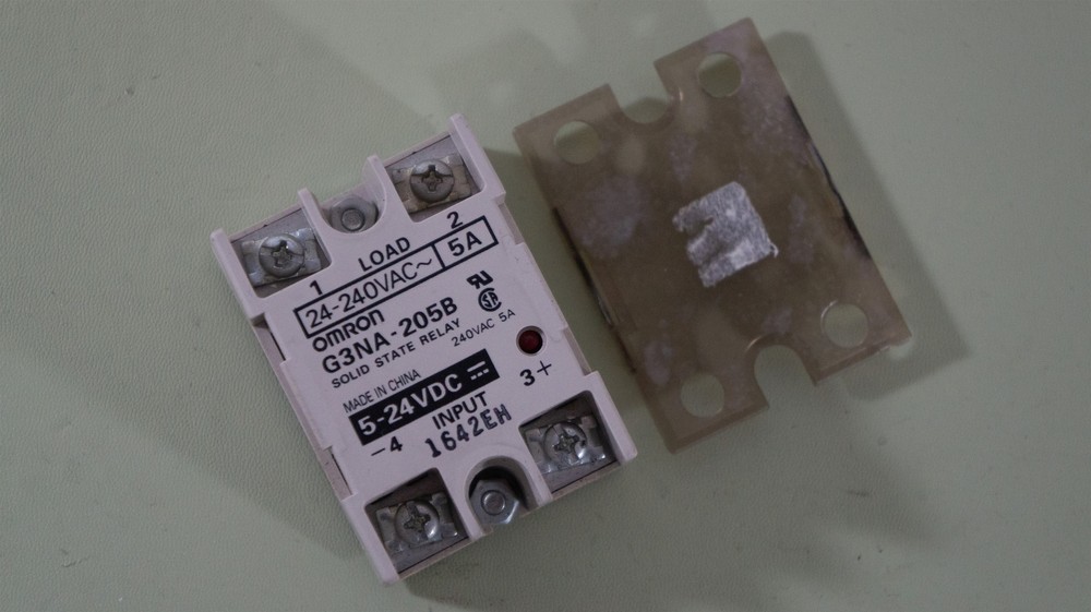 Omron G3NA-205B Solid State Relay , 5-24VDC
