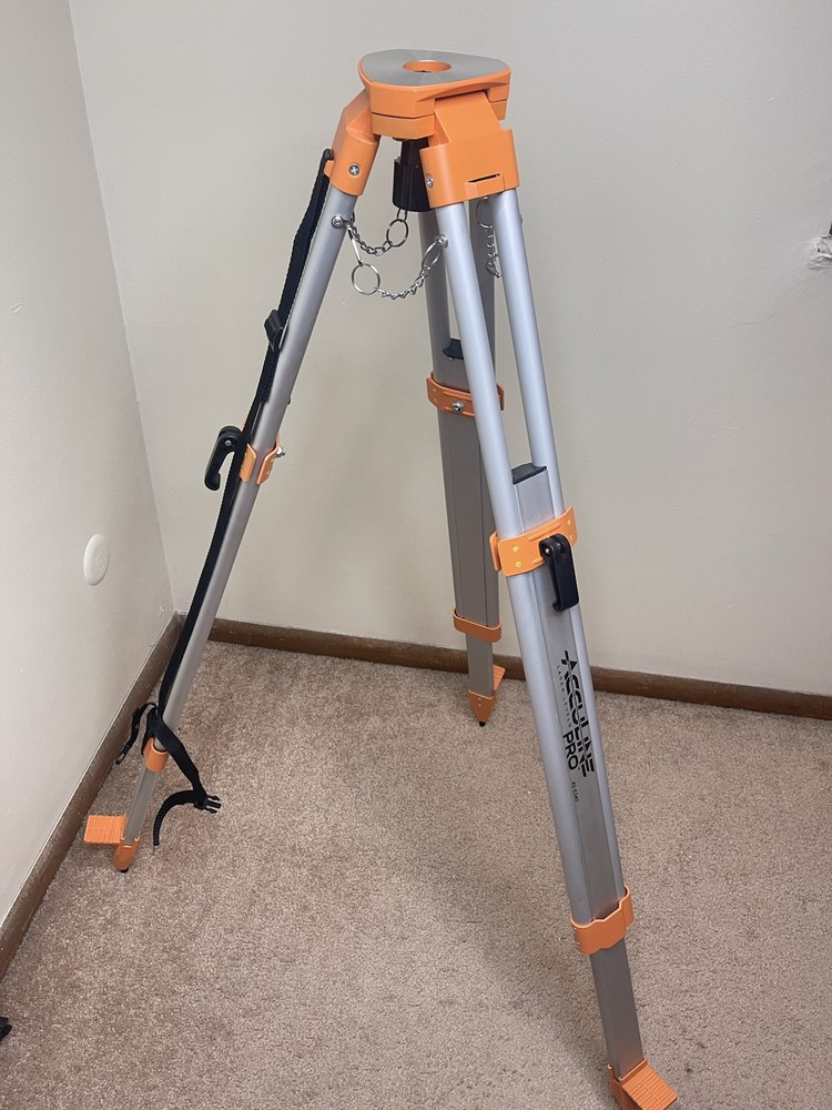 Acculine Pro Aluminum Tripod