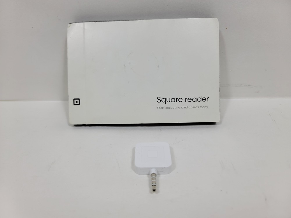 Square Magstripe Credit Debit Card Reader For Android iPhone 3.5mm Jack White