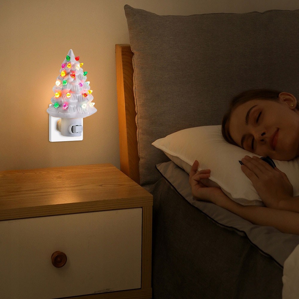 Christmas Tree Night Light, Tree Light with ON/Off Switch and Plug CW