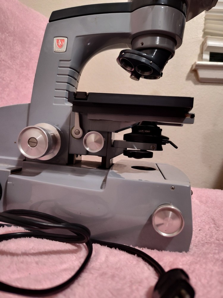 Rare AO Spencer Phase Contrast Microscope. Needs Lens. See Pictures/Description.