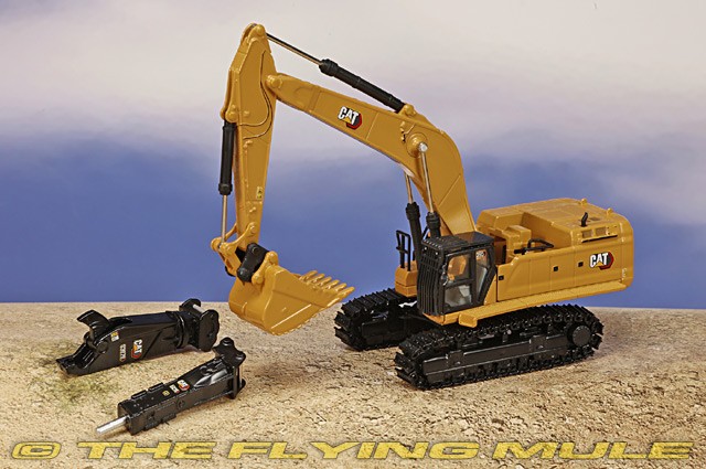Diecast Masters 1:87 395 Excavator w/3 Work Tools