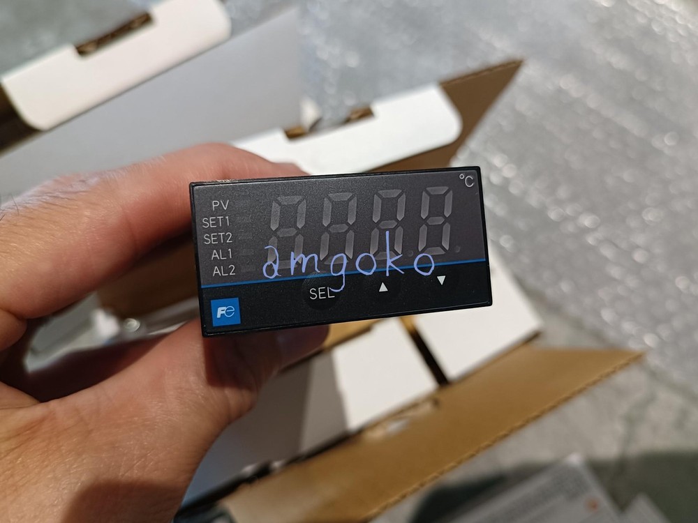 1PCS NEW PXR3HAY2-1Y061 Temperature controller