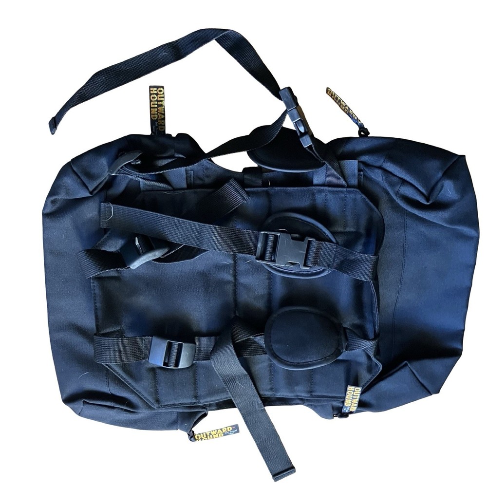 Outward Hound Dog Saddle Backpack Adjustable Black Medium Clip On Removable