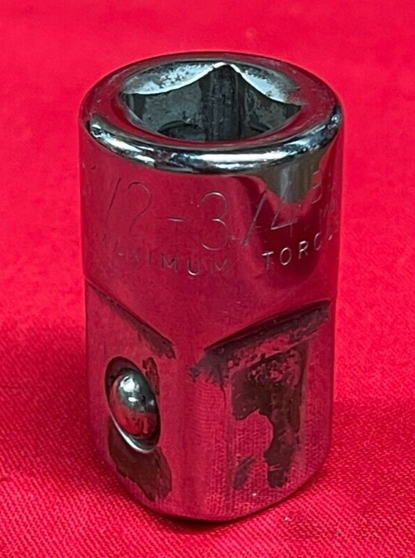 BLACKHAWK DRIVE ADAPTER 1/2"-3/4" 69992