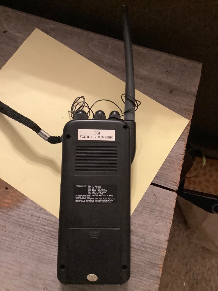 multiband radio receiver vintage