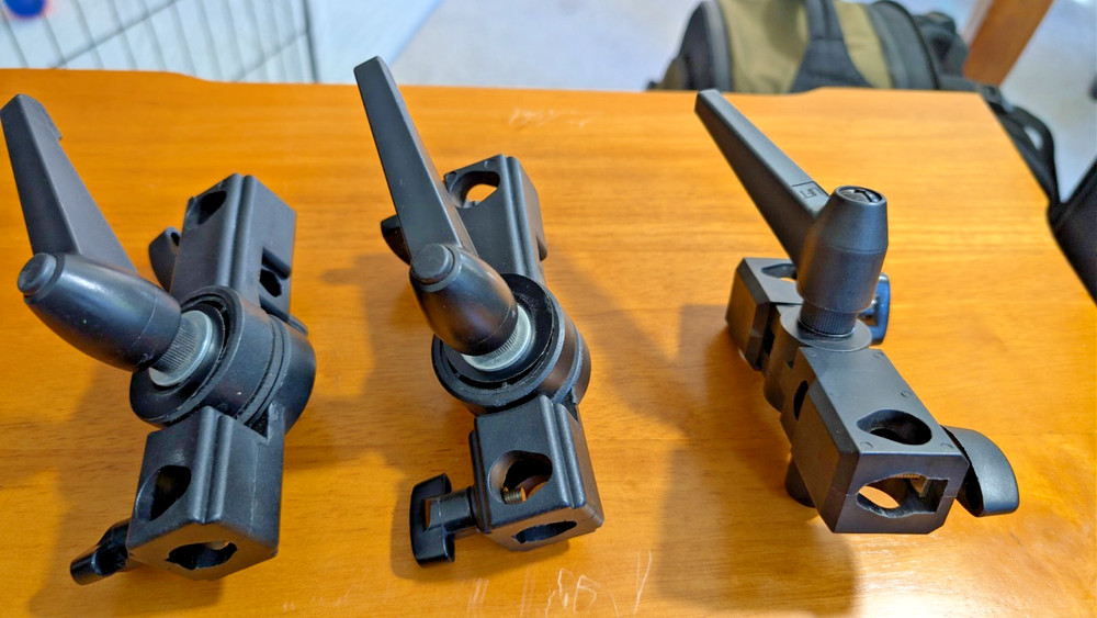 3- Pack Umbrella & Flash Mount Swivel Bracket for Stand