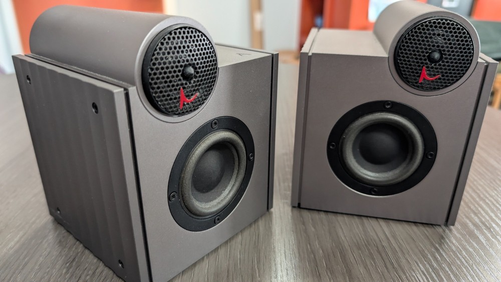 Astell&Kern ACRO S1000 Desktop Speakers