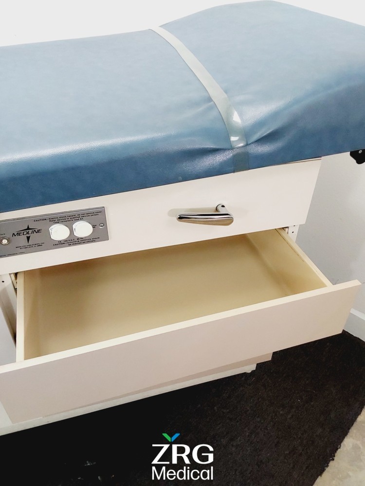 Enochs Medline Exam Table