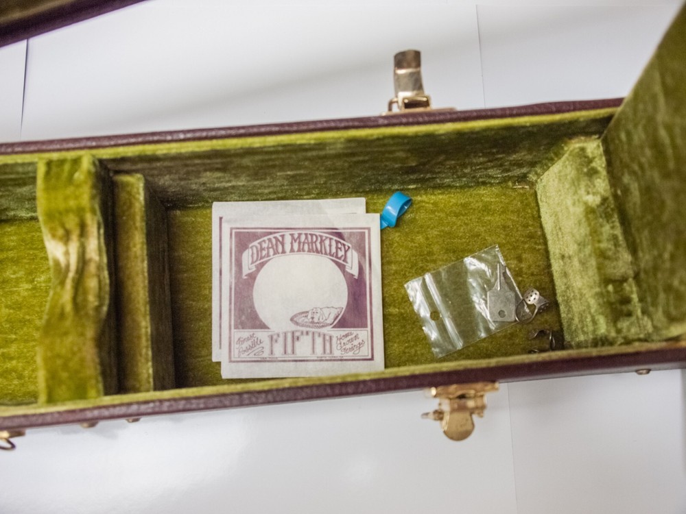 Deering John Hartford Pro 5 String Banjo (Pop On Resonator Missing) w/ Case