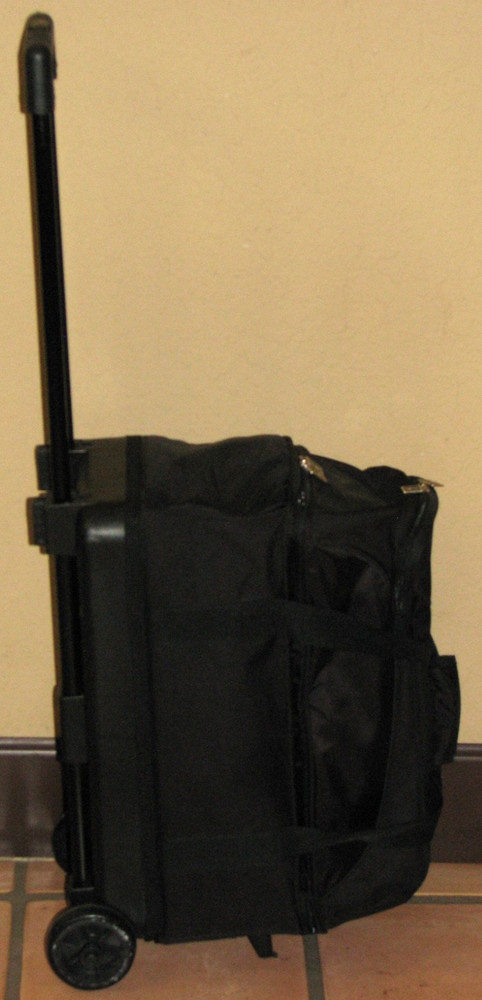 Brunswick 2 Ball Rolling Bowling Bag