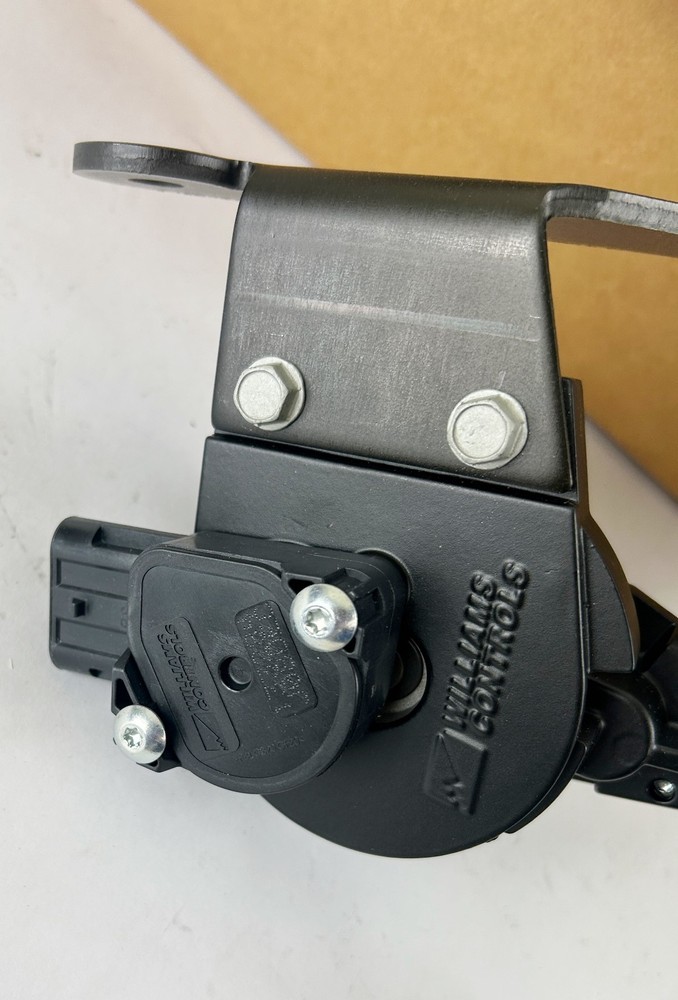 Williams Controls A01-25171-002 Accelerator Pedal