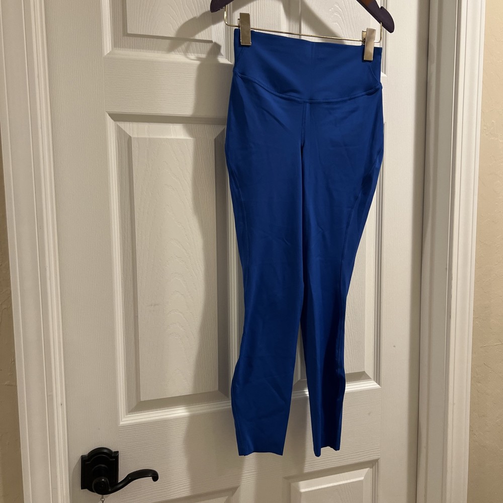 NWT Lululemon Base Pace High-Rise Tight 25” Symphony Blue Size : 4 & 6
