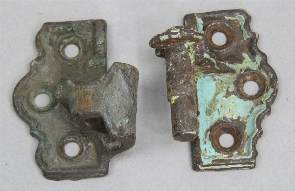 Single Antique Victorian Cast Iron Shutter Blind Hinge