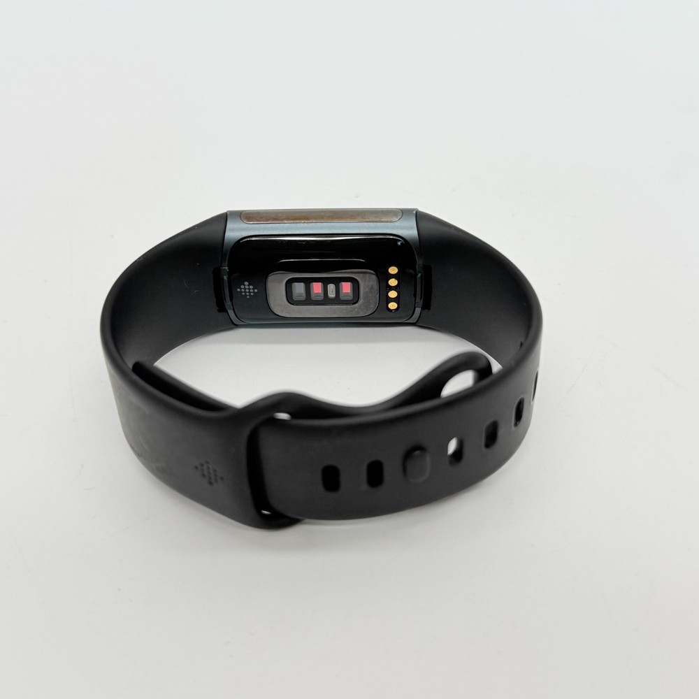 Fitbit Charge 5 Activity Tracker Black/Graphite Black Wrist Band NO CHARGER