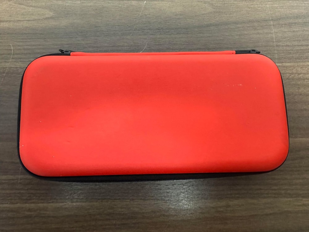 Red Rubberized Carrying Case For Original Nintendo Switch 1E