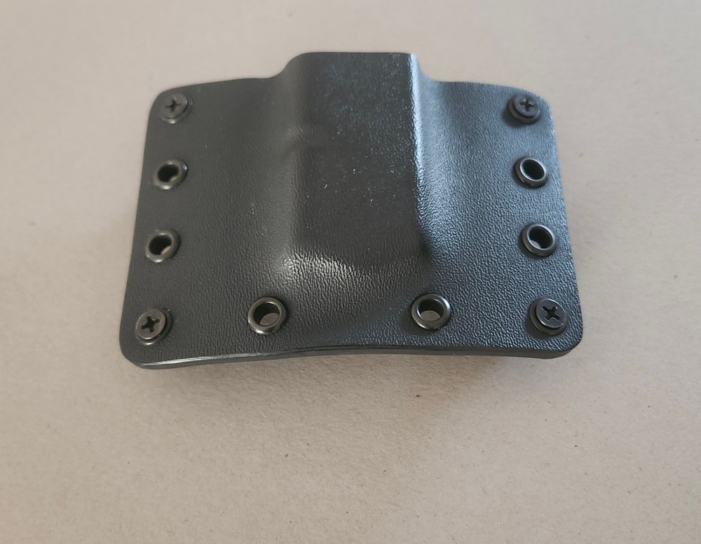 Single magazine pouch .40 S&W_Glock 23