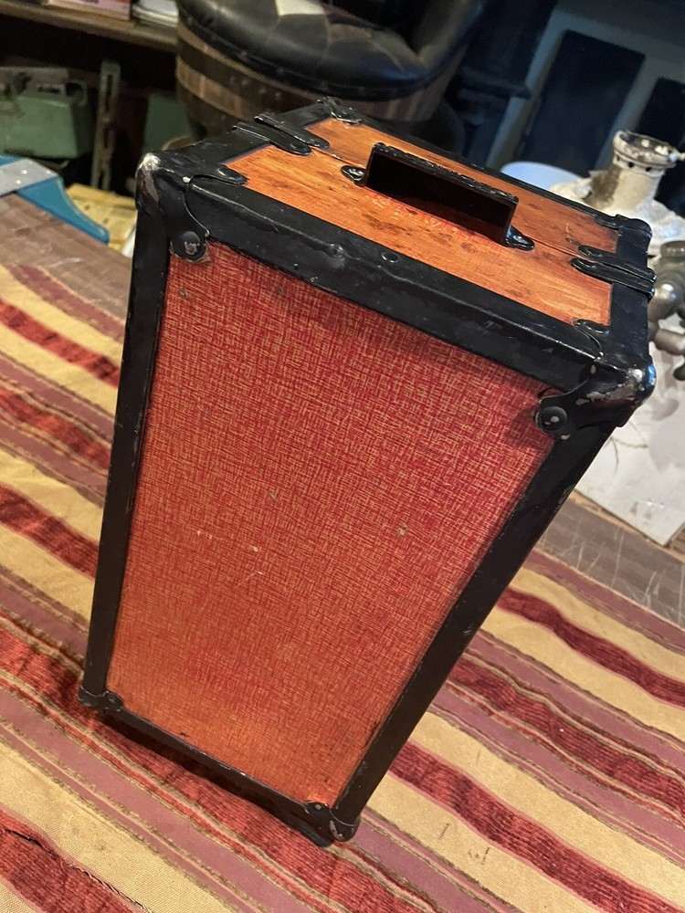 Steamer Trunk Salesman Sample/Doll Trunk