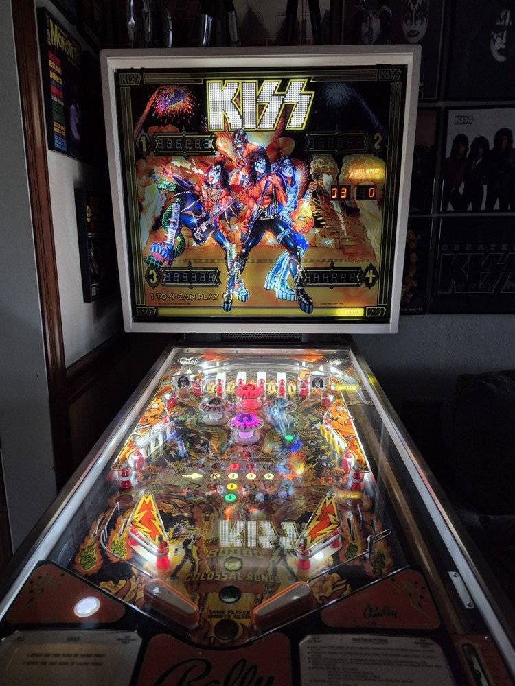 Kiss Classic Pinball Machine