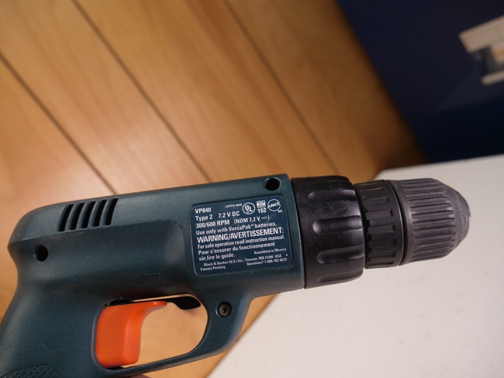 PAIR 2 Black & Decker VersaPak 7.2V Variable Speed Drills TESTED