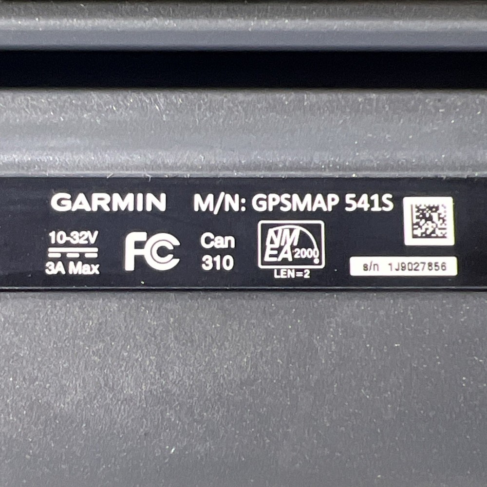 Garmin GPS Map 541s chart plotter fish finder GPSMAP 541S