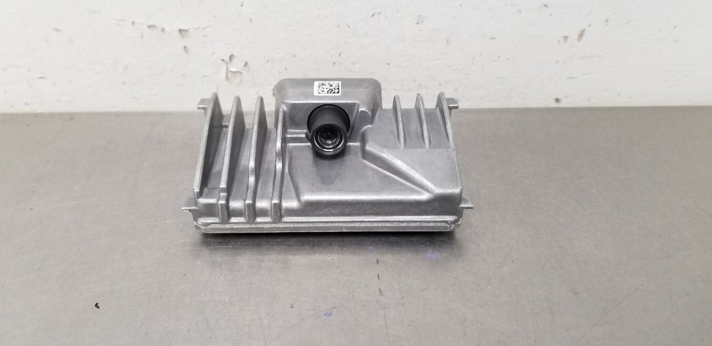 23 DODGE PROMASTER 1500 VAN FRONT VIEW CAMERA WINDSHIELD MOUNTED 68563796AA