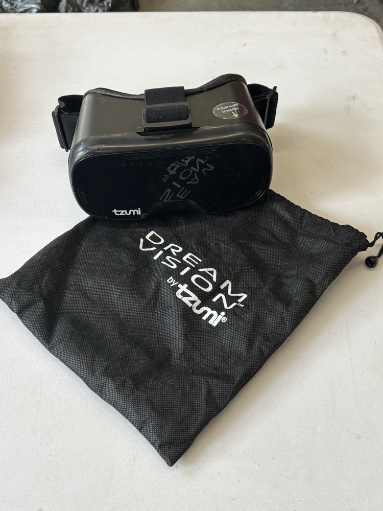 Tzumi Dream Vision - Virtual Reality Headset with Bluetooth
