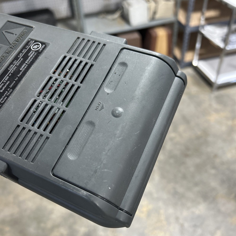 RADIO SHACK CTR-121 Portable Desktop AC/Battery Cassette Recorder Untested