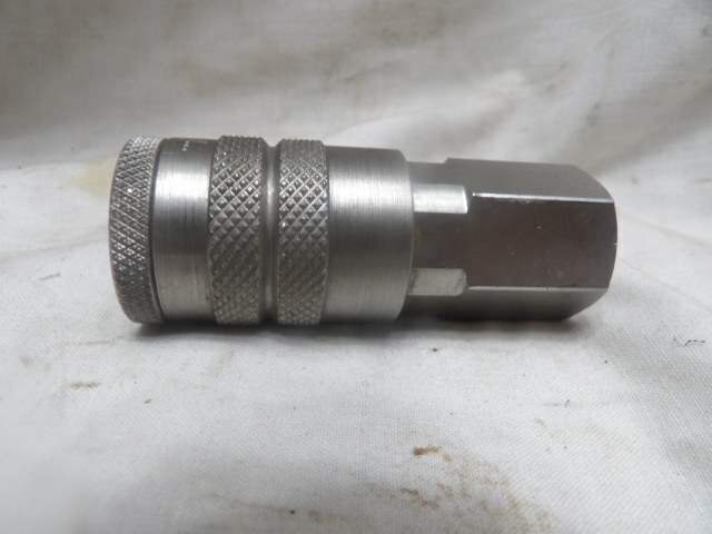 PCC Series F Quick Connector