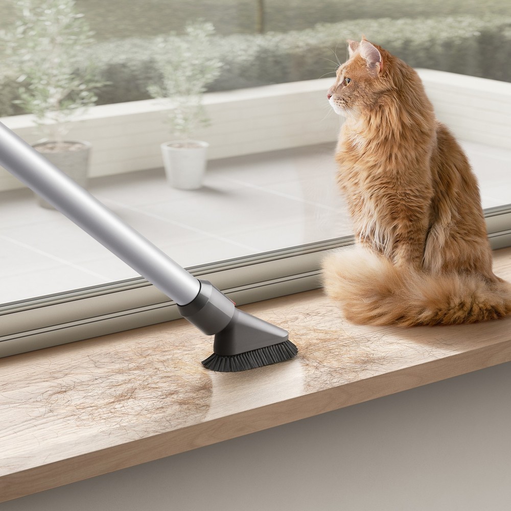 Dyson V7 Advanced Origin Cordless Vacuum | Silver | Refurbished