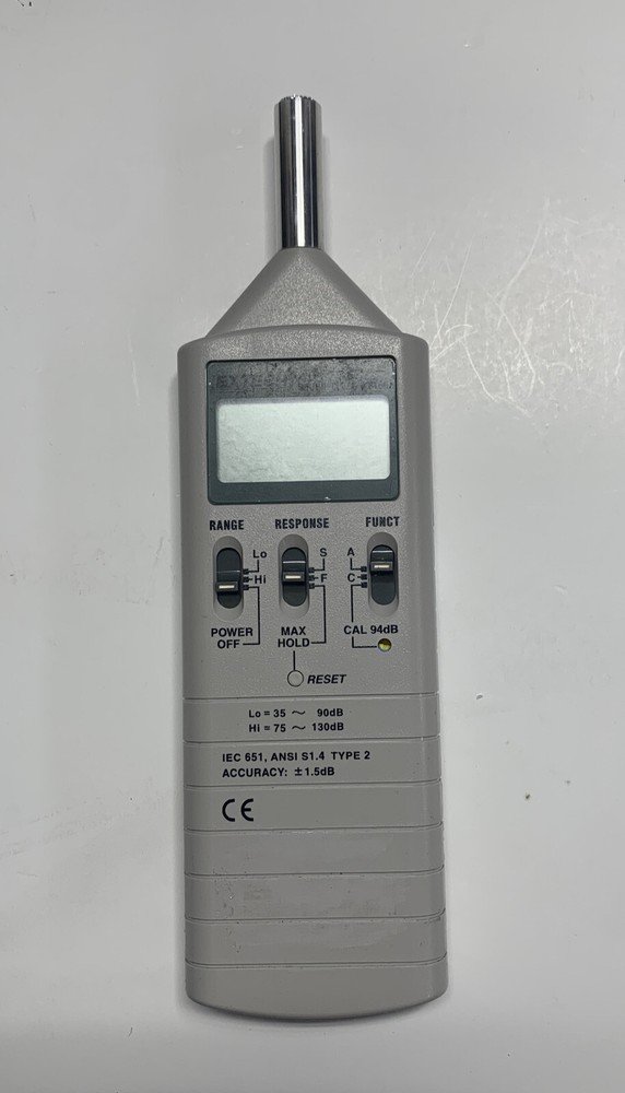 Extech Instruments 407736 Sound Level Meter with case **Pre-Owned**