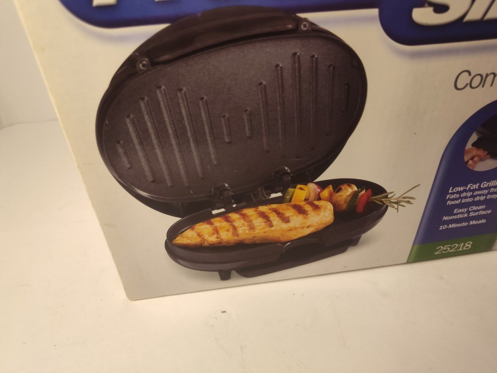 Proctor Silex Compact Grill 25218 New Sealed 2004 Nonstick Surface Easy Clean