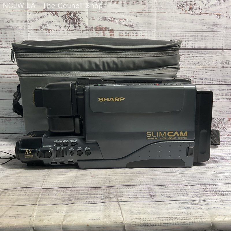 VTG. Sharp Slim Cam VL-L30U Artificial Intelligence System VHS Camera UNTESTED