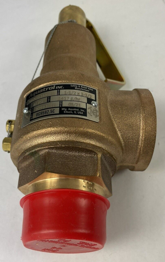 OEM AQUATROL SAFETY VALVE 560GG1M9A1 STEAM SERVICE 1 1/2" X 1 1/2" 40PSI