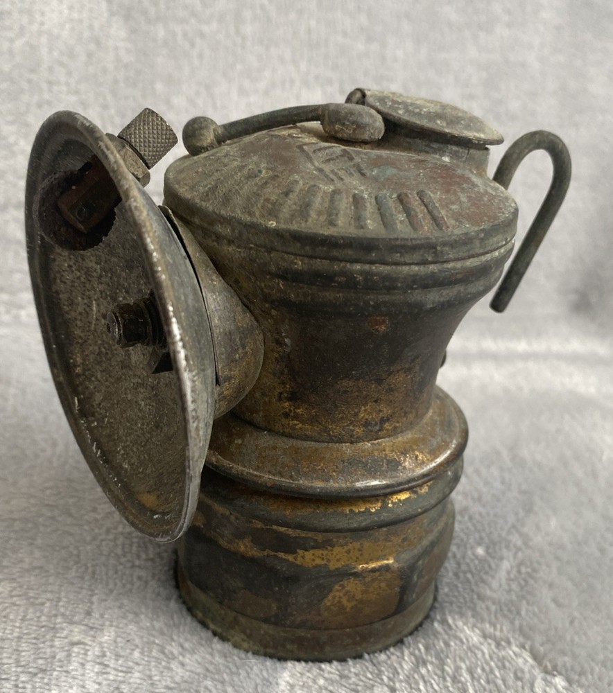 Vintage Auto Lite Carbide Mining Lamp