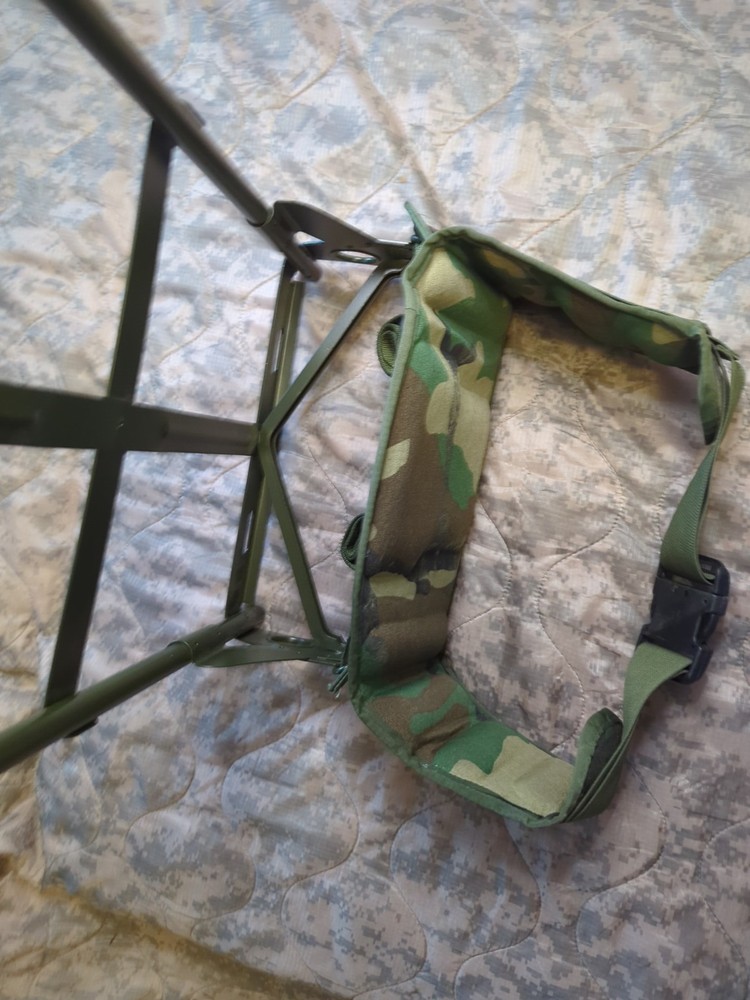Alice Pack Frame + Molle Woodland Kidney Pad