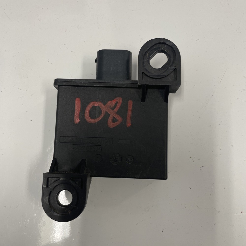 2008 BMW 328i E92 OEM TPMS Tire Pressure Sensor Receiver Module 6771042 E90 E93