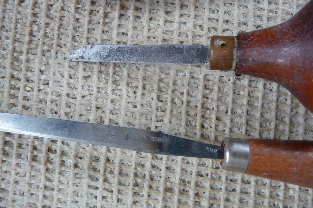 VINTAGE Lot of 15 WOOD CARVING TOOLS Gouges Chisels Knives