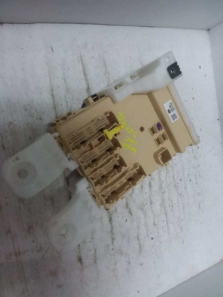 Multiplex Network Body Control Module Left Hand Kick Panel Fits 15 RAV4 1705929