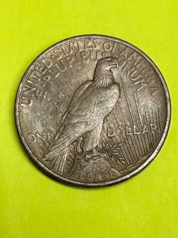 1921-P Peace Silver Dollar.