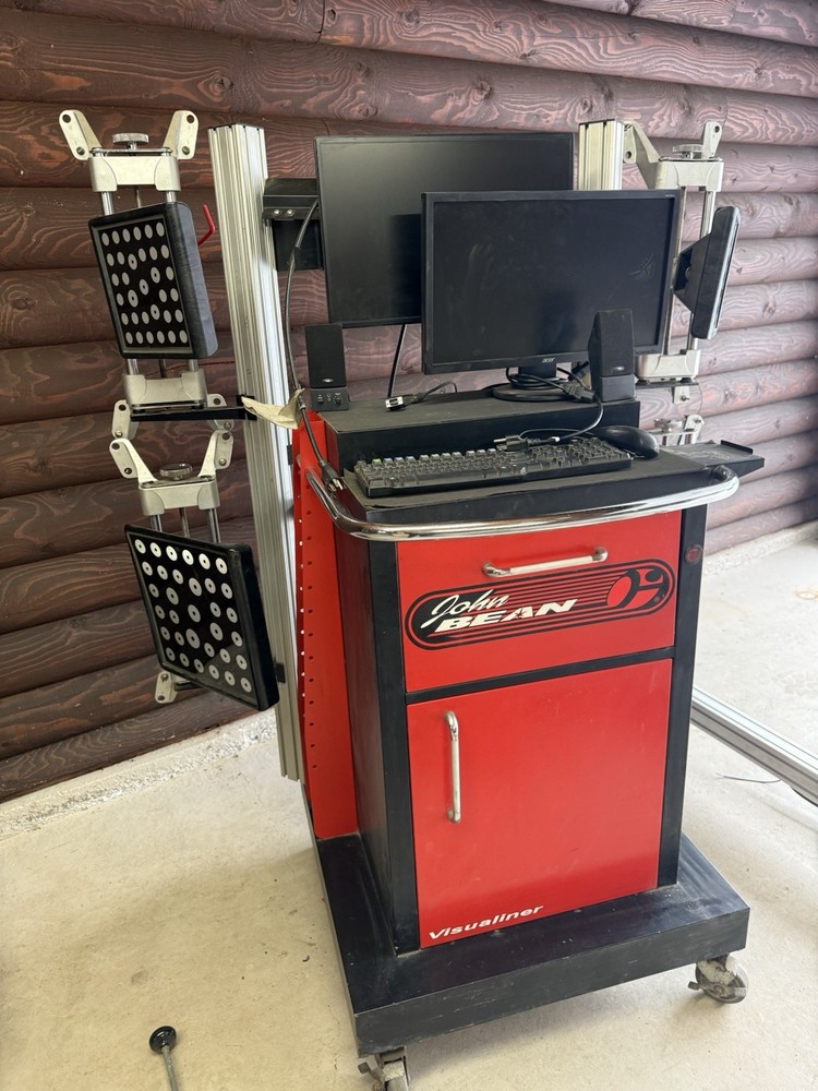 Snap on/ John Bean EEWA550A Wheel Aligner System With Accessories ￼