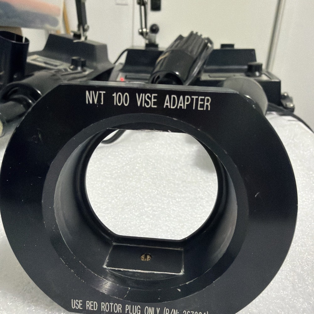 BECKMAN NVT 100 VISE ADAPTEE